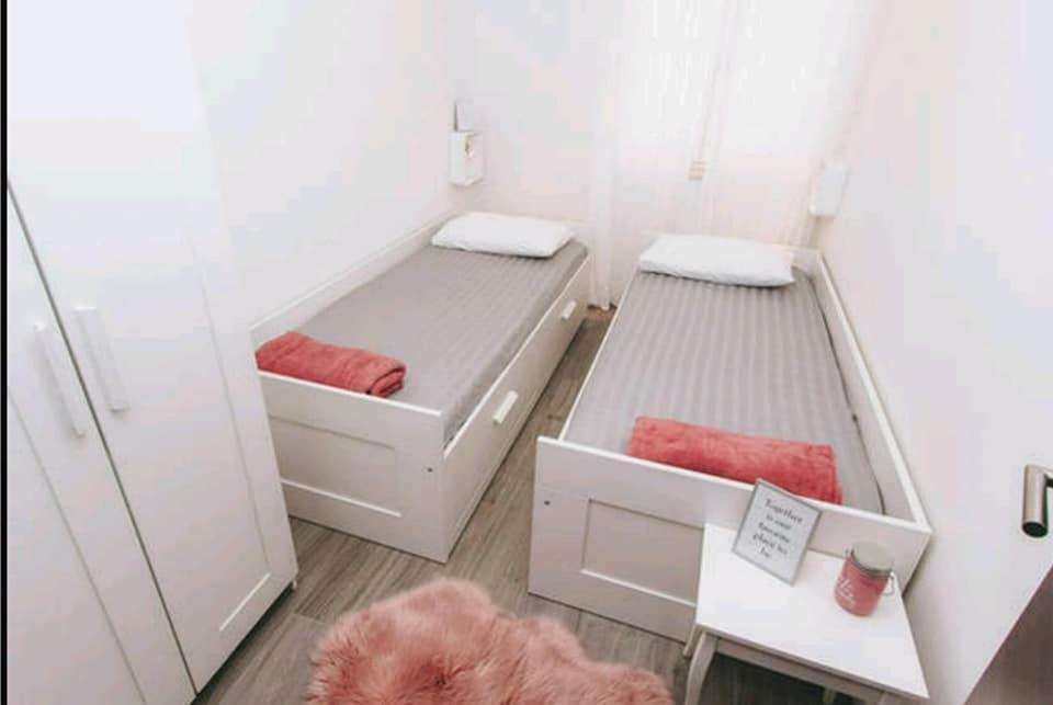 Sustina Apartment Tribunj  Luaran gambar