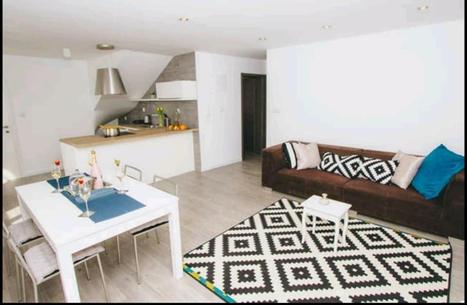Sustina Apartment Tribunj  Luaran gambar